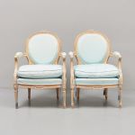 1098 5274 ARMCHAIRS